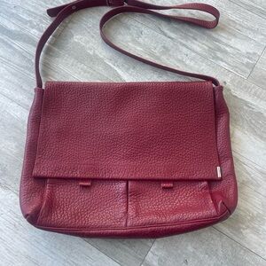 Authentic French Brand “Groom” Anapurna Leather Bag